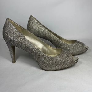 Bandolino Womens Gold Sparkly Peep Toe 3.5" Pumps US 10